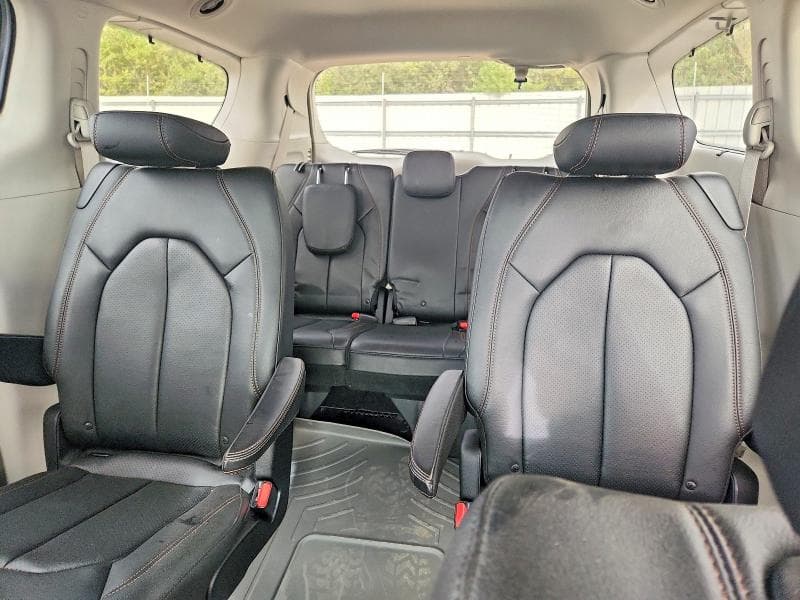 2018 CHRYSLER PACIFICA TOURING L 10