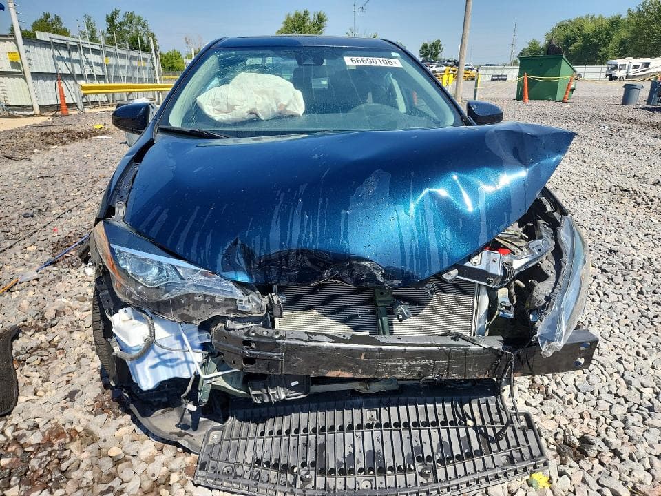 2018 TOYOTA COROLLA LE 5