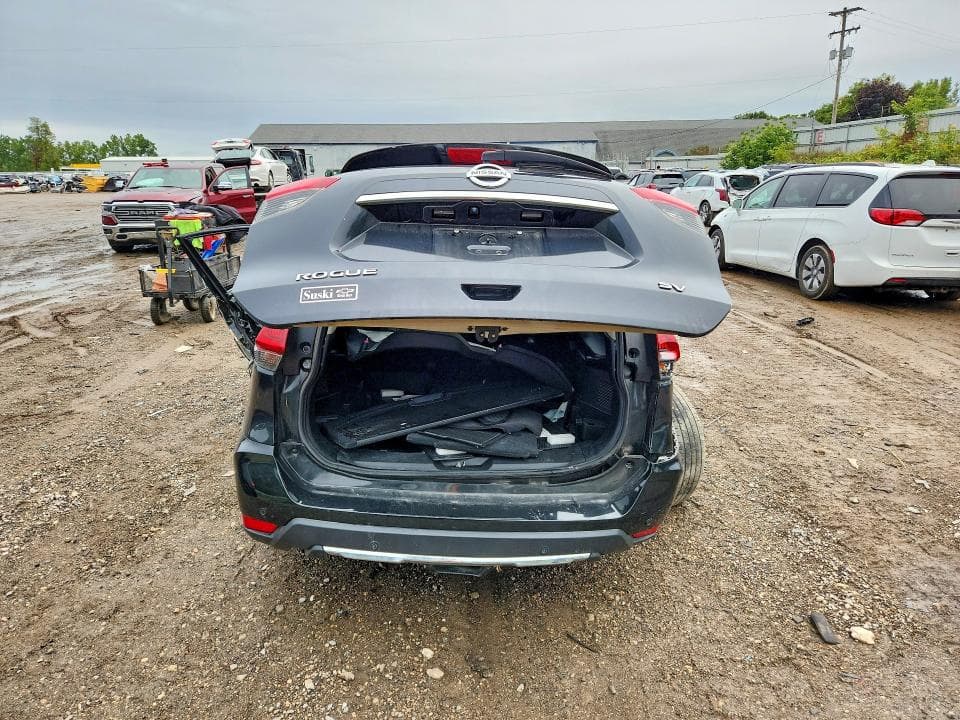 2019 NISSAN ROGUE SV 6