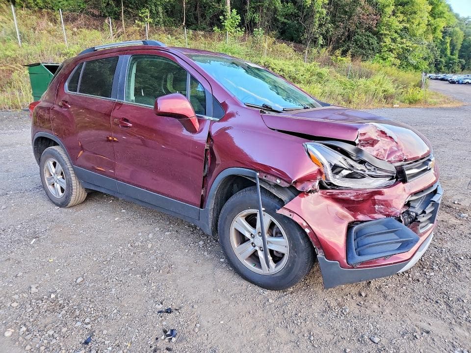 2017 CHEVROLET TRAX 1LT 4