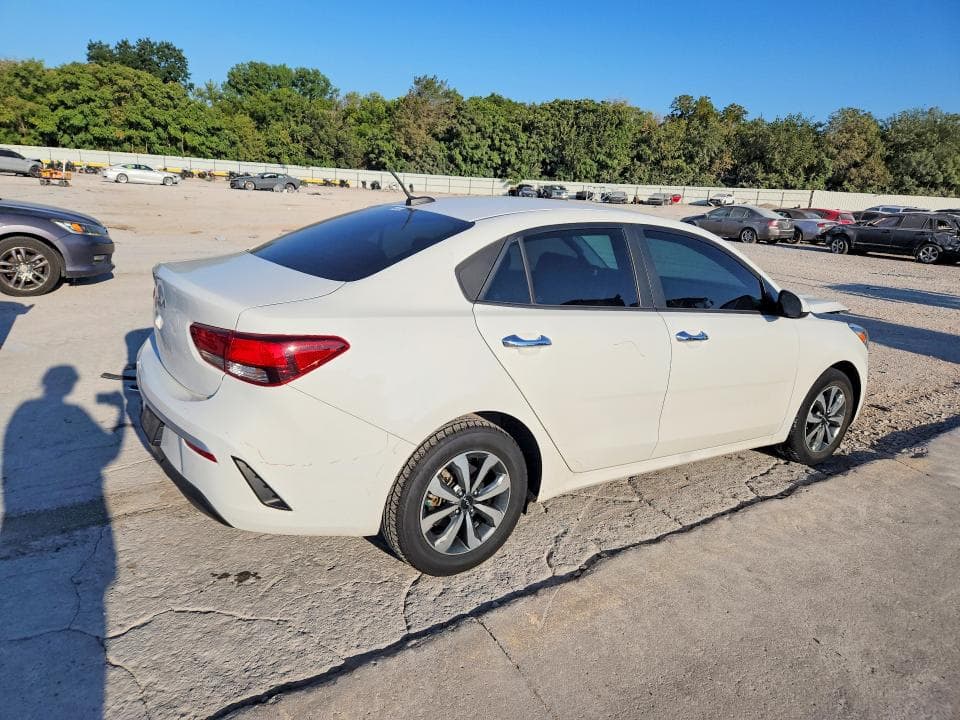 2023 KIA RIO S 3