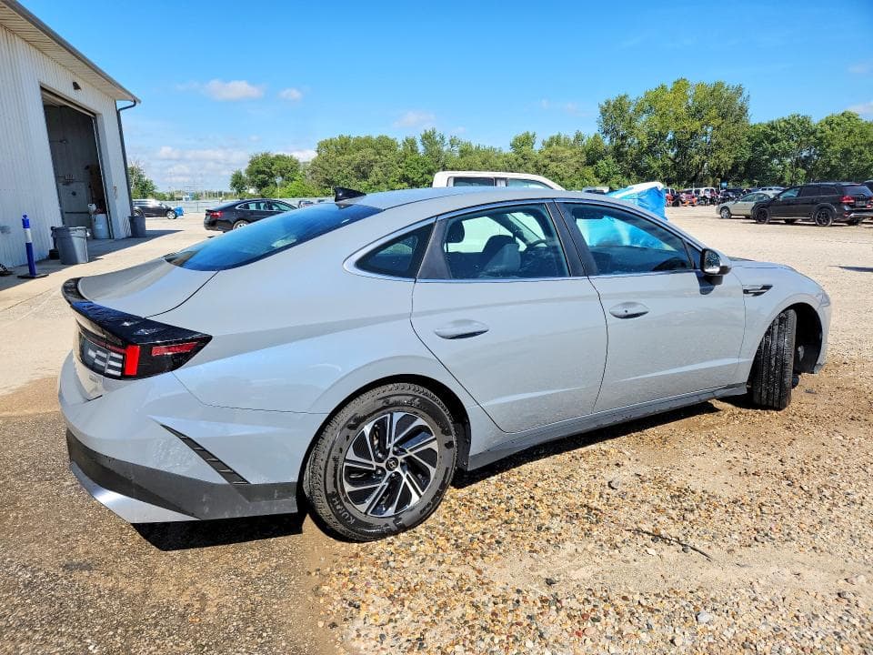 2026 HYUNDAI SONATA HYBRID BLUE 3