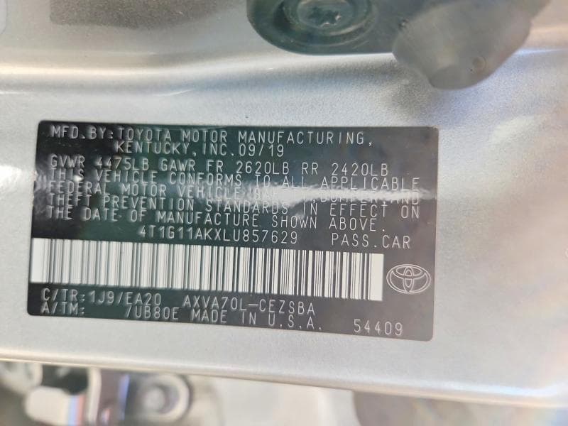 2020 TOYOTA CAMRY SE 12