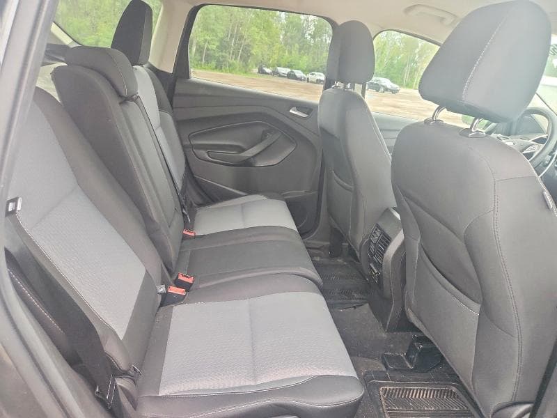 2017 FORD ESCAPE SE 11
