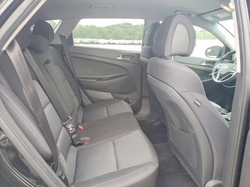 2018 HYUNDAI TUCSON SEL 11