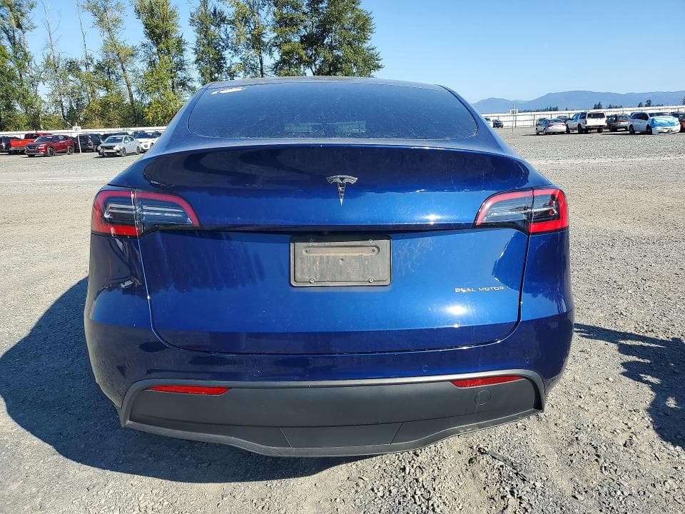 2021 TESLA MODEL Y 6
