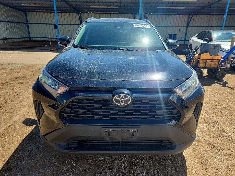 2021 TOYOTA RAV4 LE 5