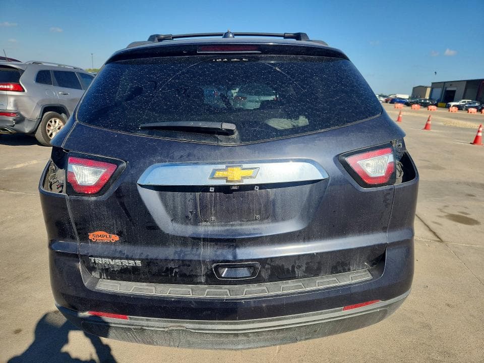 2017 CHEVROLET TRAVERSE LS 6