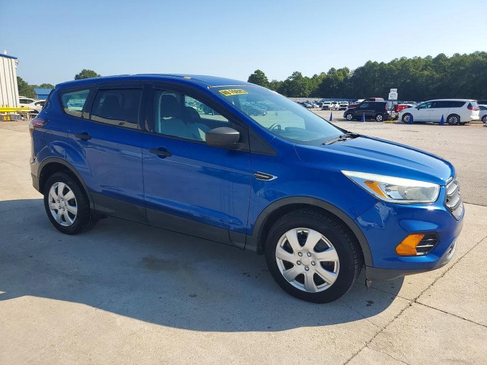 2017 FORD ESCAPE S 4