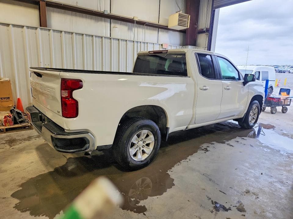 2019 CHEVROLET SILVERADO C1500 LT 3