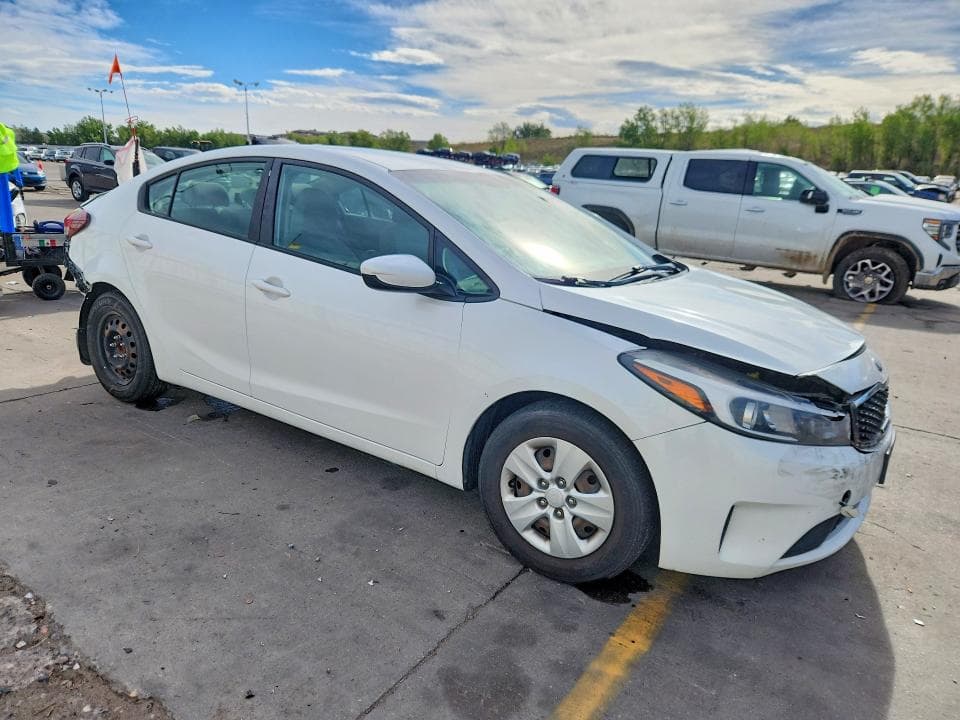 2018 KIA FORTE LX 4