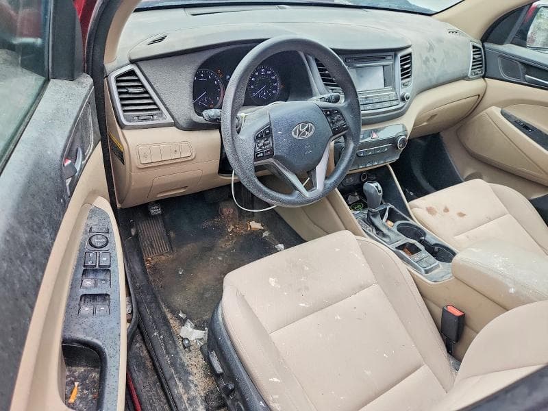 2017 HYUNDAI TUCSON SE 8