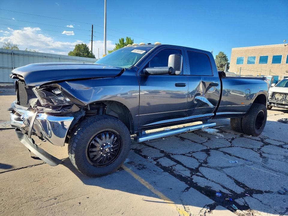 2017 RAM 3500 ST - 1