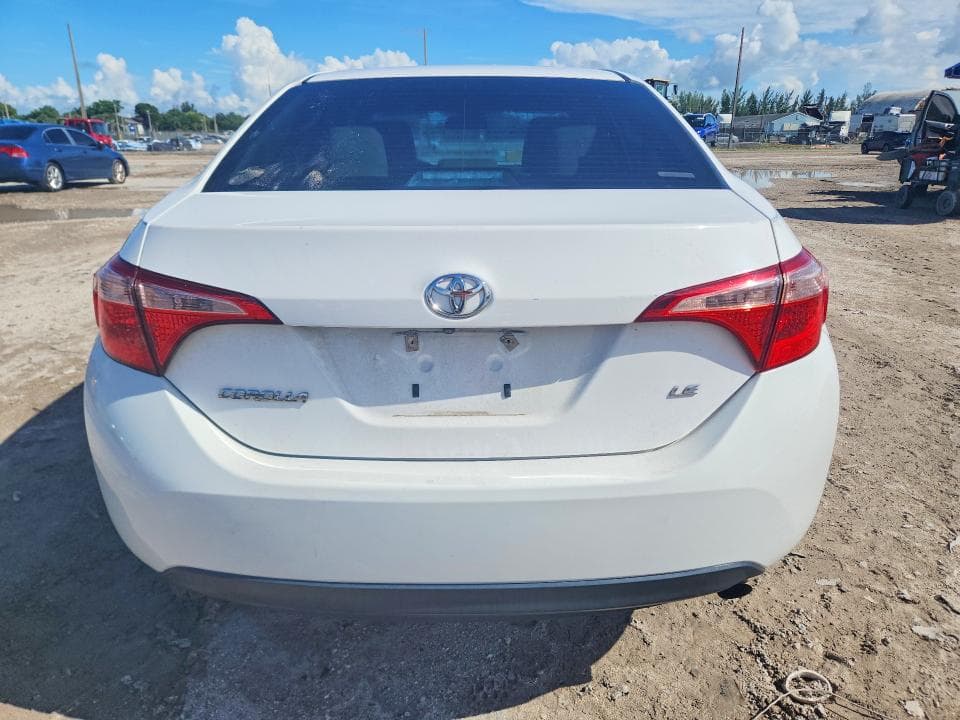 2017 TOYOTA COROLLA LE 6