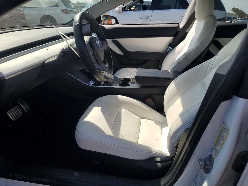 2018 TESLA MODEL 3 7