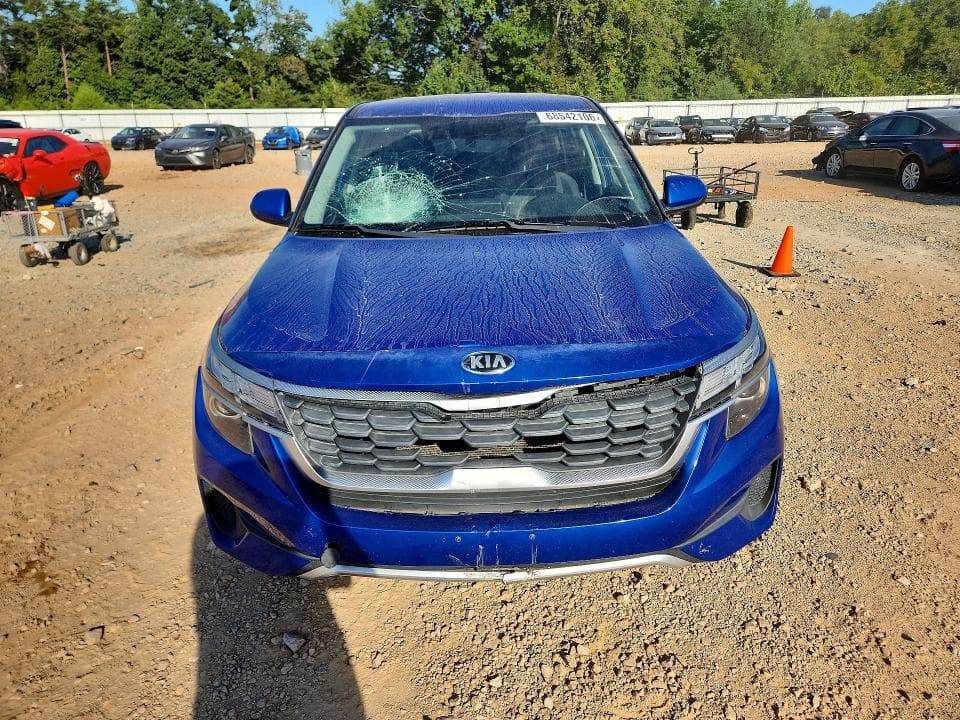 2021 KIA SELTOS LX 5