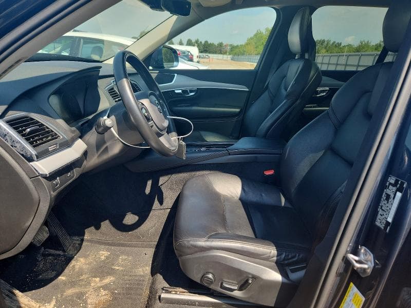 2021 VOLVO XC90 T5 MOMENTUM 7