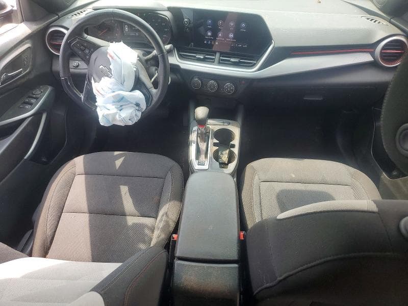 2024 CHEVROLET TRAX 1RS 8