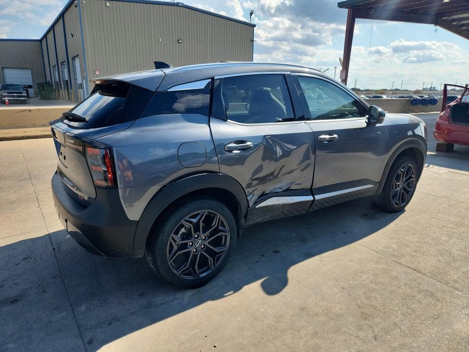 2026 NISSAN KICKS SR 3
