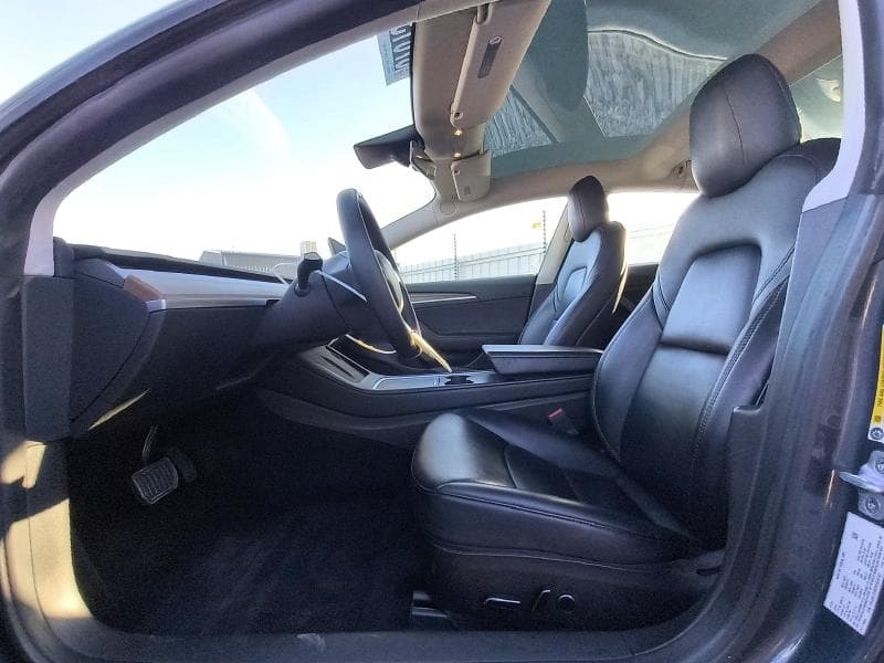 2023 TESLA MODEL 3 7