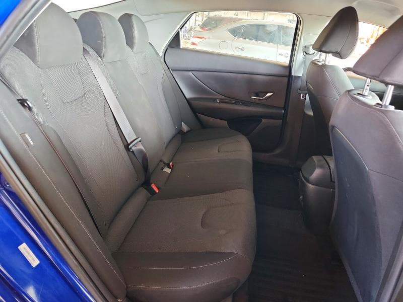 2025 HYUNDAI ELANTRA SE 10