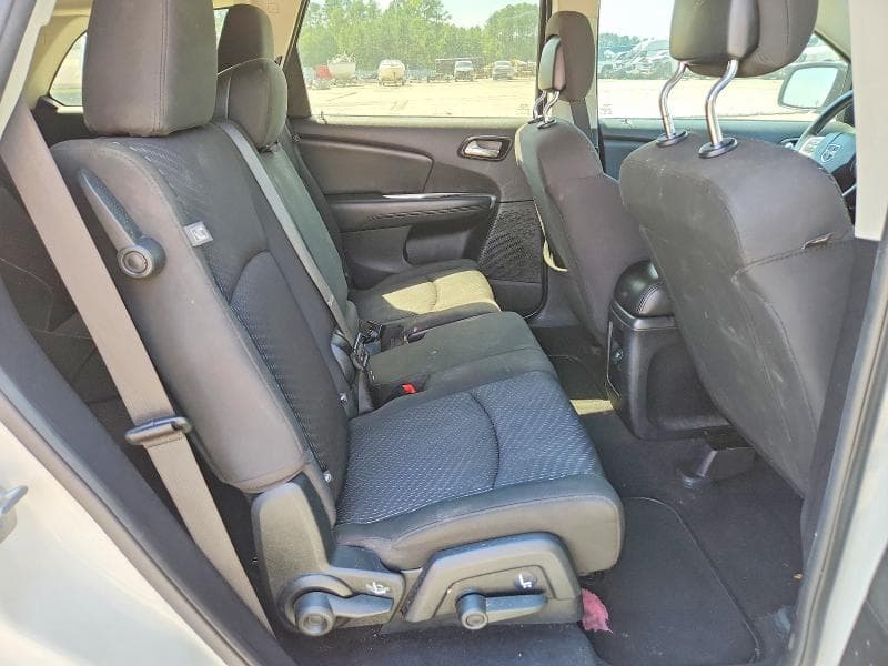 2018 DODGE JOURNEY SE 11