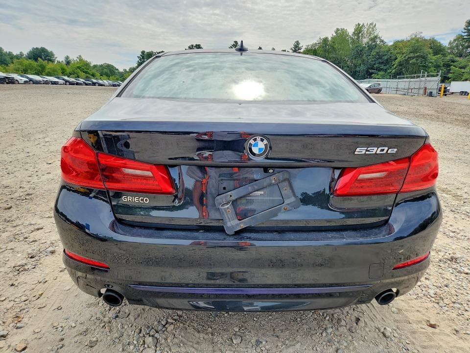 2018 BMW 530XE 6