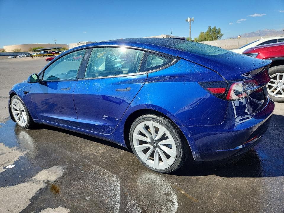 2022 TESLA MODEL 3 2