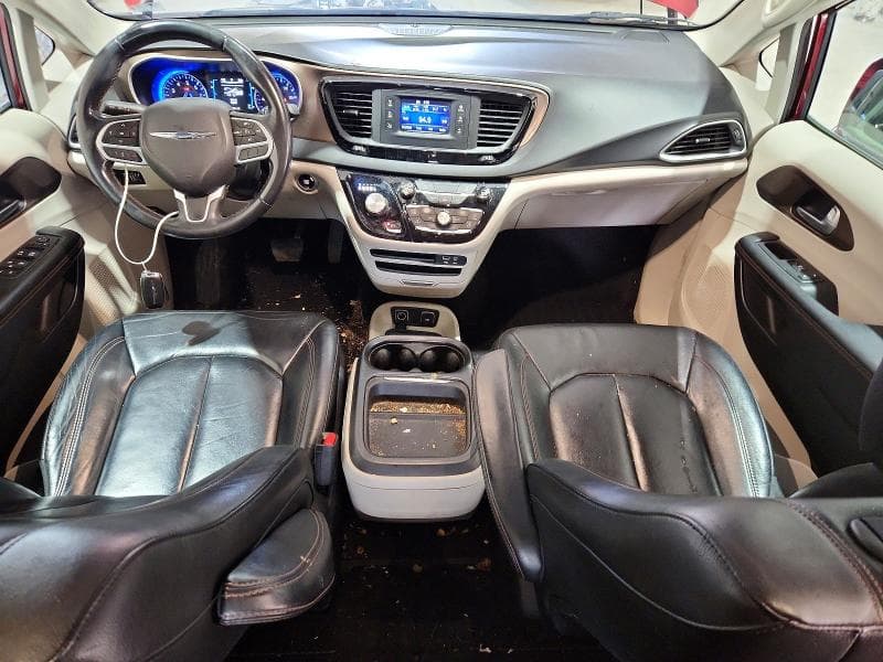 2017 CHRYSLER PACIFICA TOURING L 8