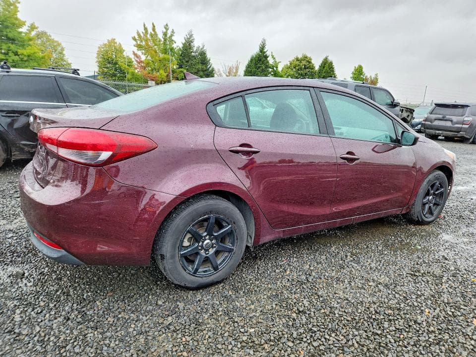 2017 KIA FORTE LX 3