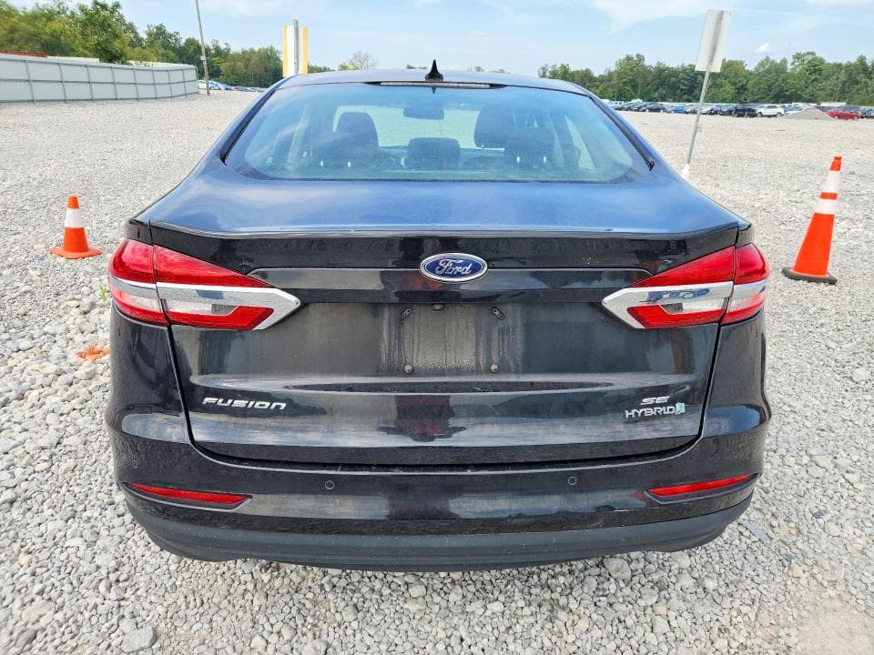 2019 FORD FUSION SE 6