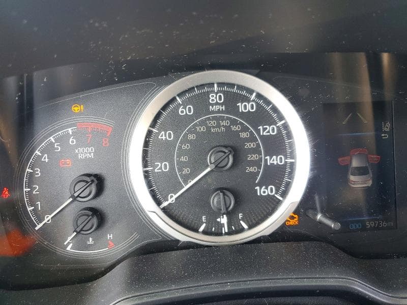 2022 TOYOTA COROLLA LE 9