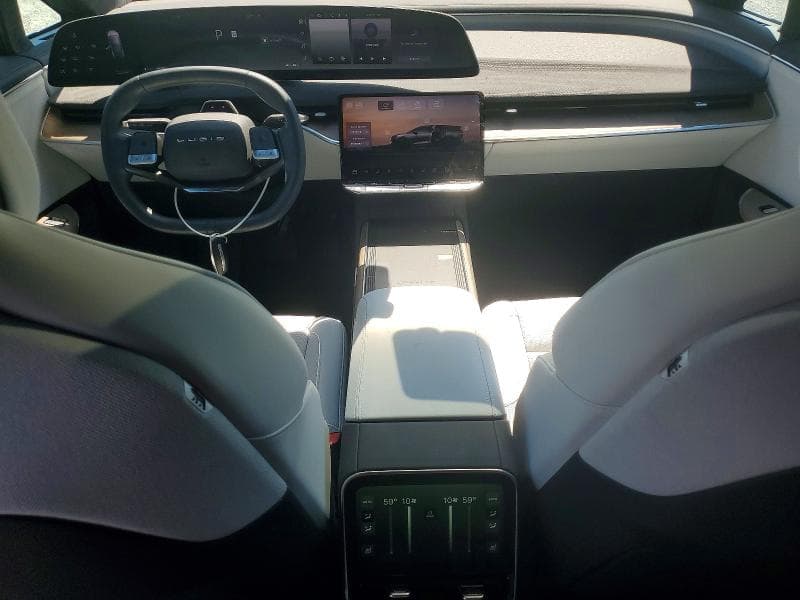 2026 LUCID MOTORS GRAVITY GRAND TOURING 8