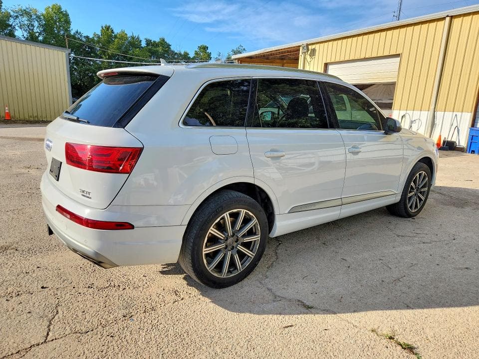 2017 AUDI Q7 PRESTIGE 3