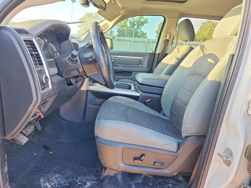2018 RAM 1500 SLT 7