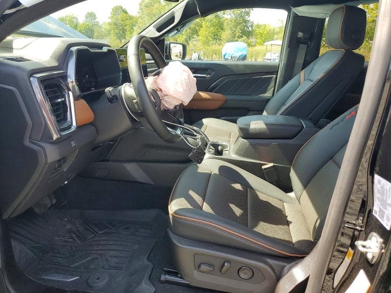 2024 GMC CANYON AT4 7