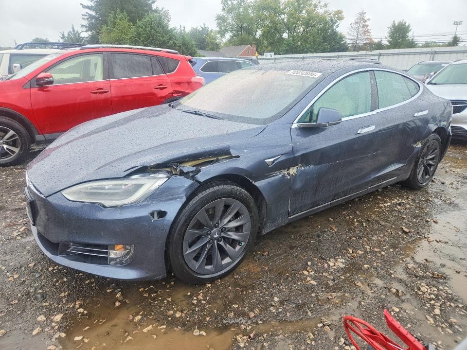 2019 TESLA MODEL S - 1