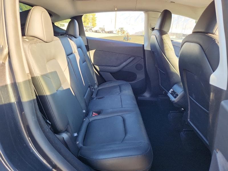 2025 TESLA MODEL Y 11