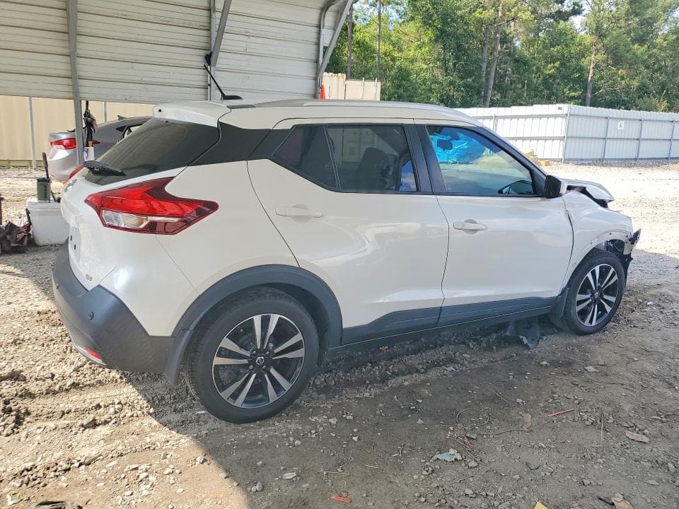 2020 NISSAN KICKS SV 3