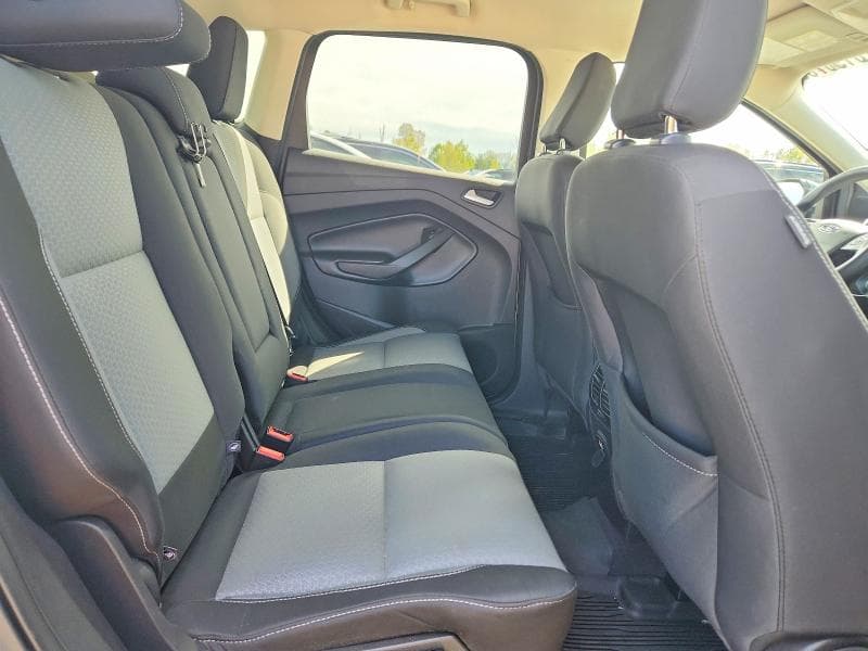 2018 FORD ESCAPE SE 11