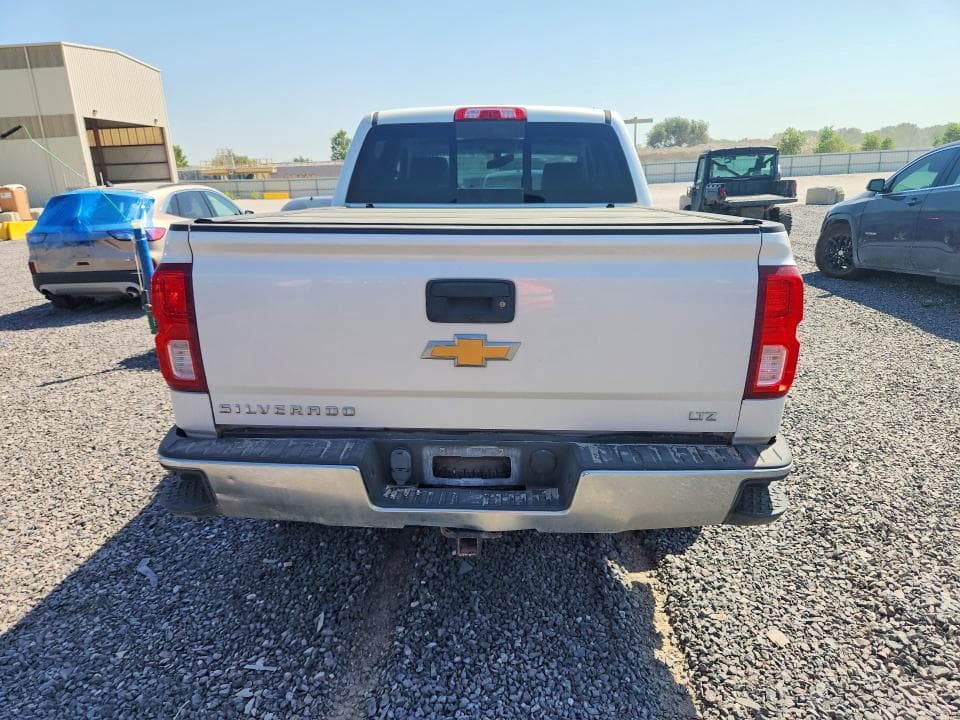 2018 CHEVROLET SILVERADO C1500 LTZ 6