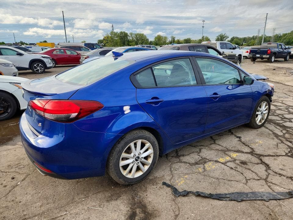 2017 KIA FORTE S 3