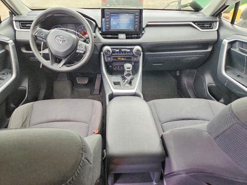 2019 TOYOTA RAV4 LE 8