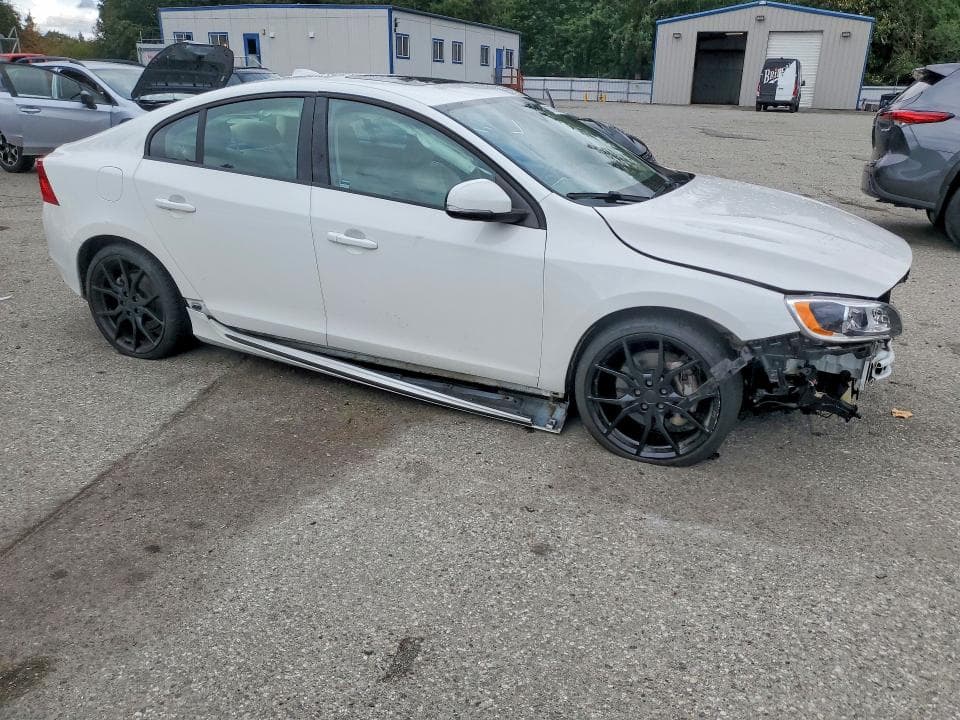 2017 VOLVO S60 DYNAMIC 4