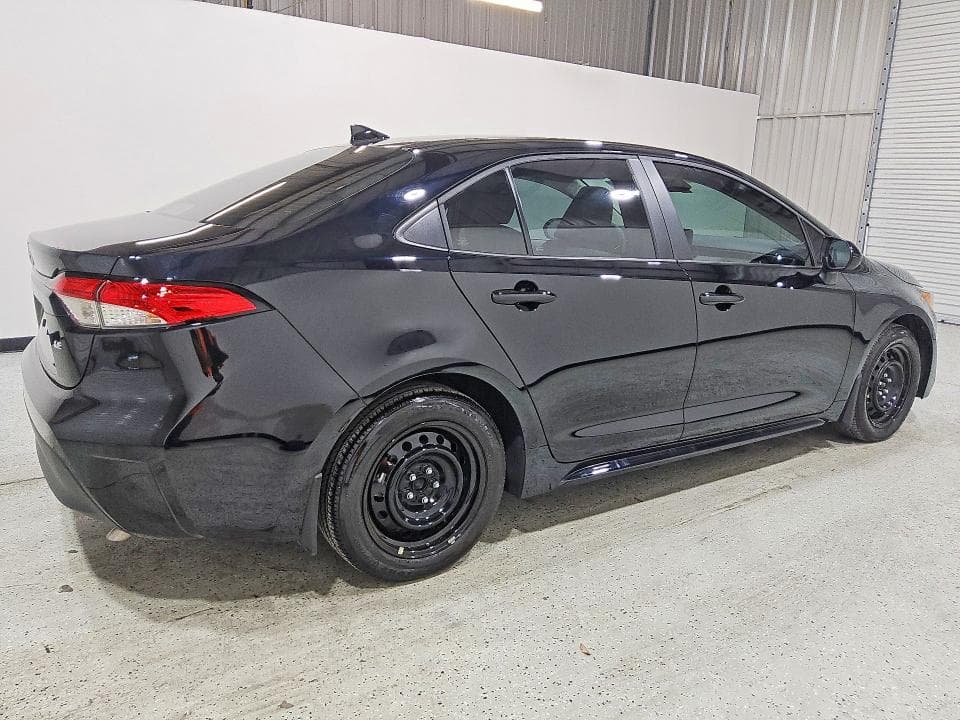 2026 TOYOTA COROLLA LE 3