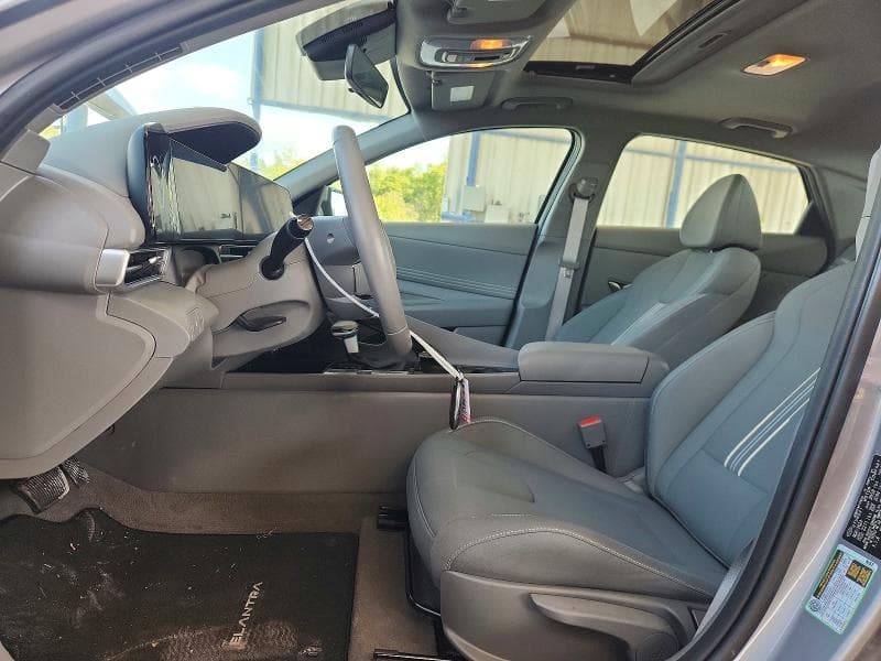 2025 HYUNDAI ELANTRA SEL 7