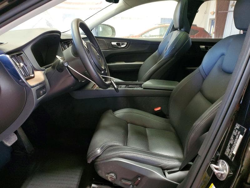 2024 VOLVO XC60 ULTIMATE DARK 7