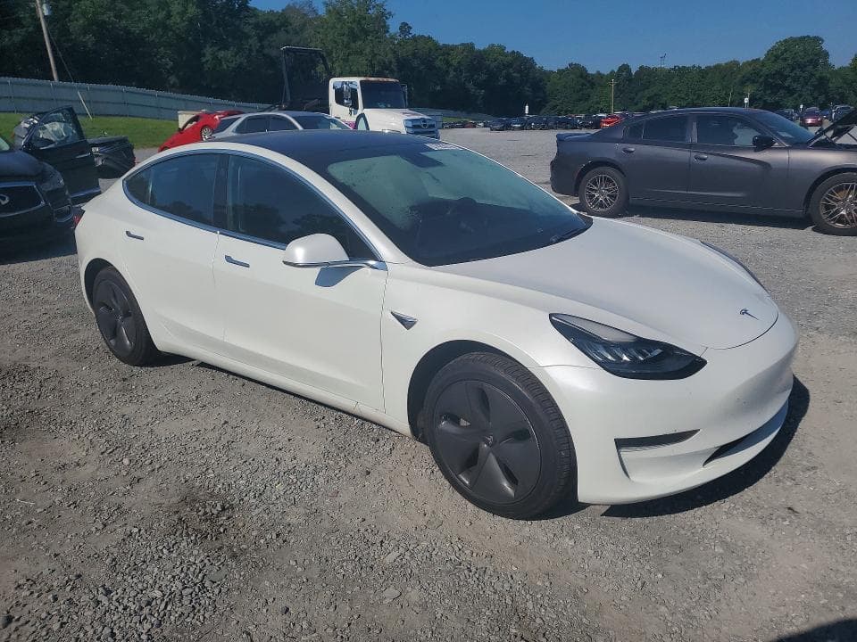 2019 TESLA MODEL 3 4