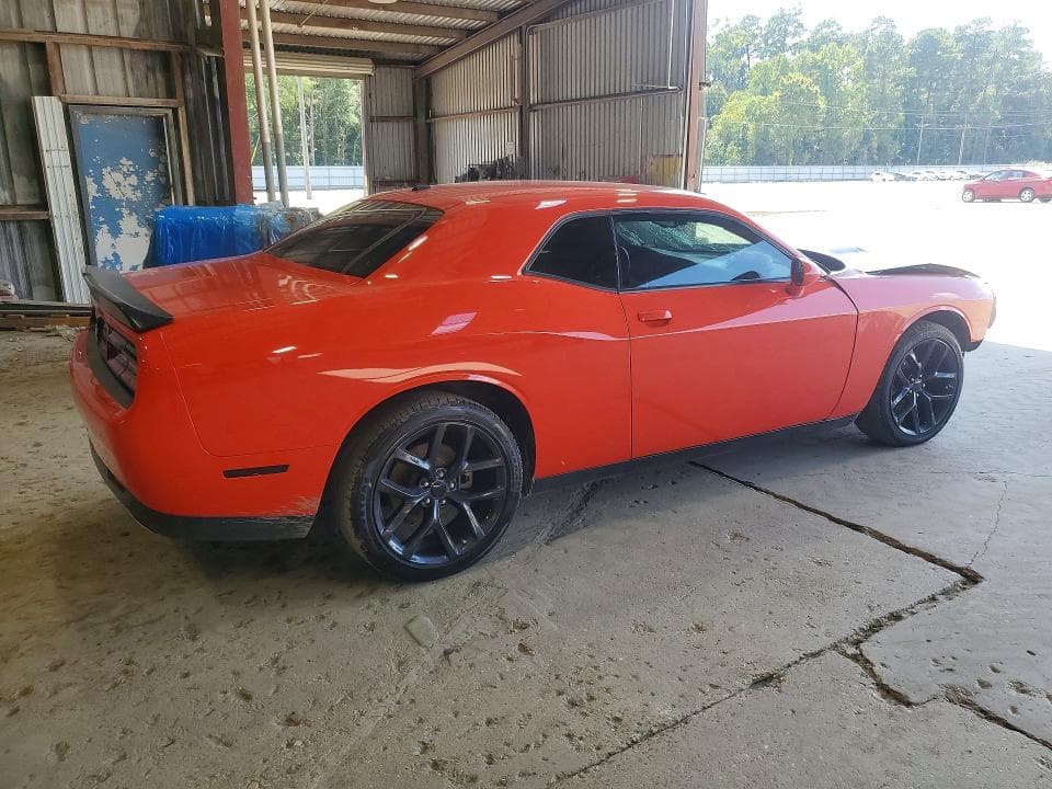 2023 DODGE CHALLENGER SXT 3