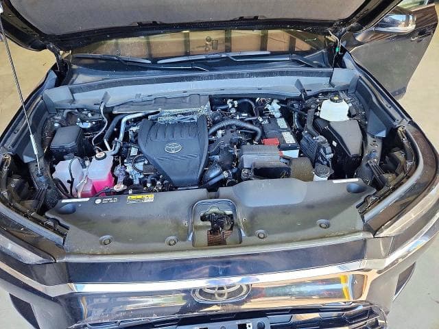 2026 TOYOTA GRAND HIGHLANDER XLE 12